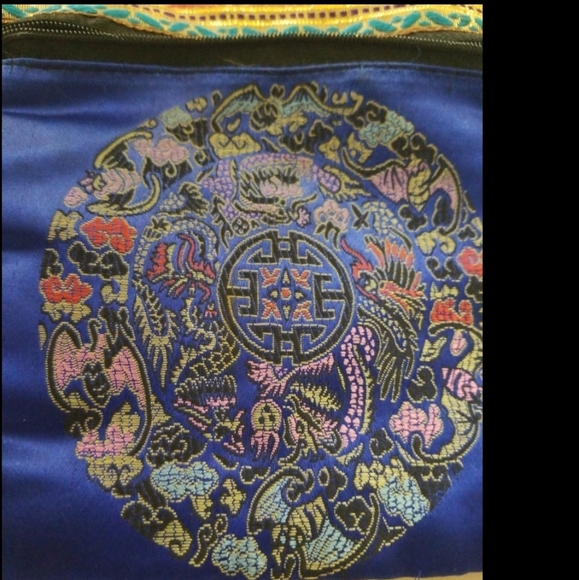 Nepalese Silk Hindu embroidered Crossbody read - Picture 5 of 13